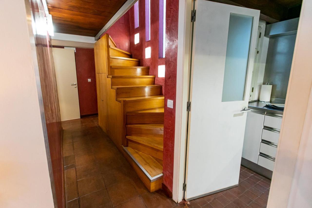 Apartamento 3 Dormitorios En Calle San Vicente. Sevilla Bagian luar foto